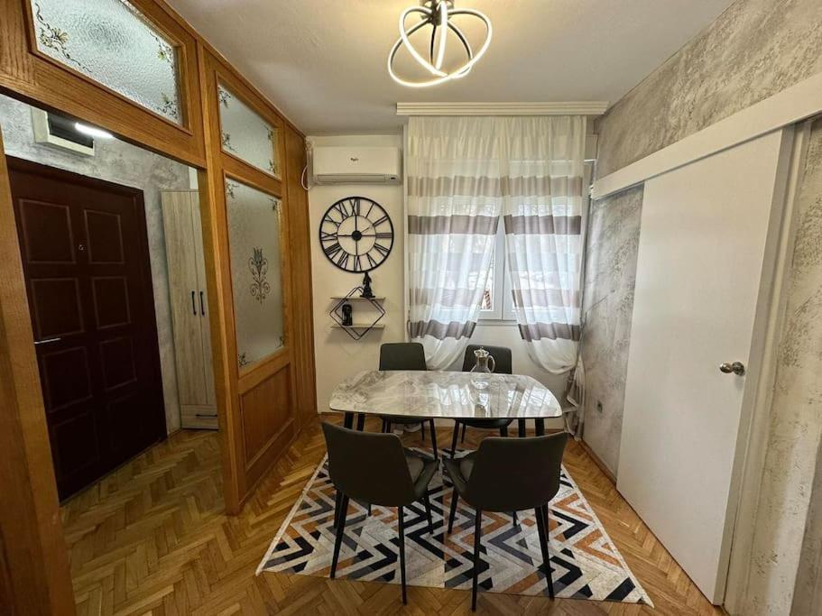 1 * Budva